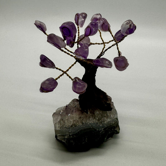 Amethyst Tree on Amethyst base, 4"