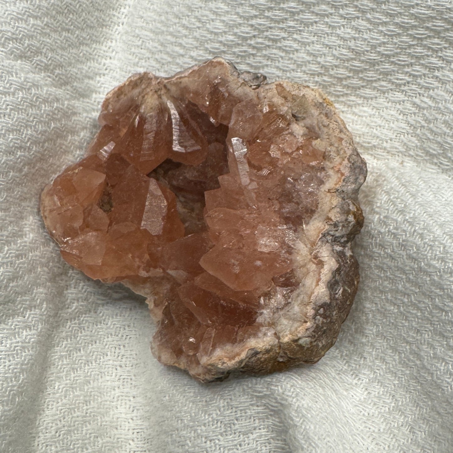 Pink Amethyst cluster 37g