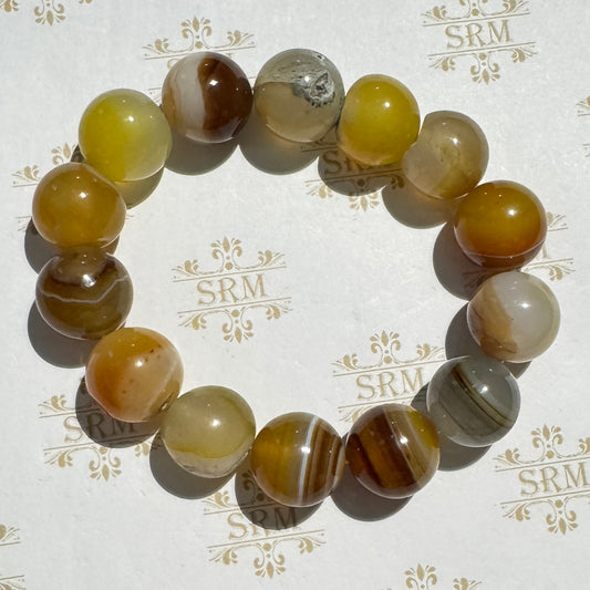 Bracelet : 14mm Yellow Botswana Agate, 6"+