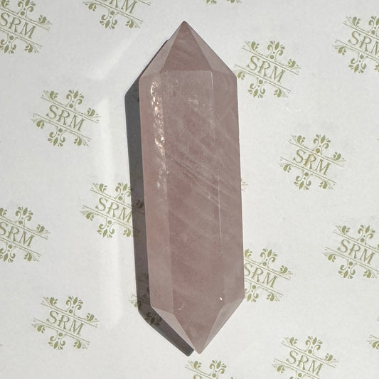 DT (Double Terminated) : Rose Quartz.  Choice!