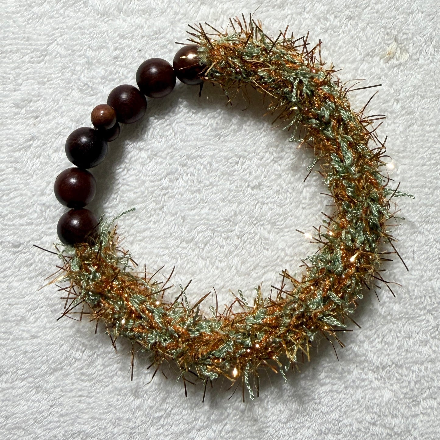 Bracelet : 6½” Feathery Pale Olive with Bronze Shimmer Strands and Santos Rosewood