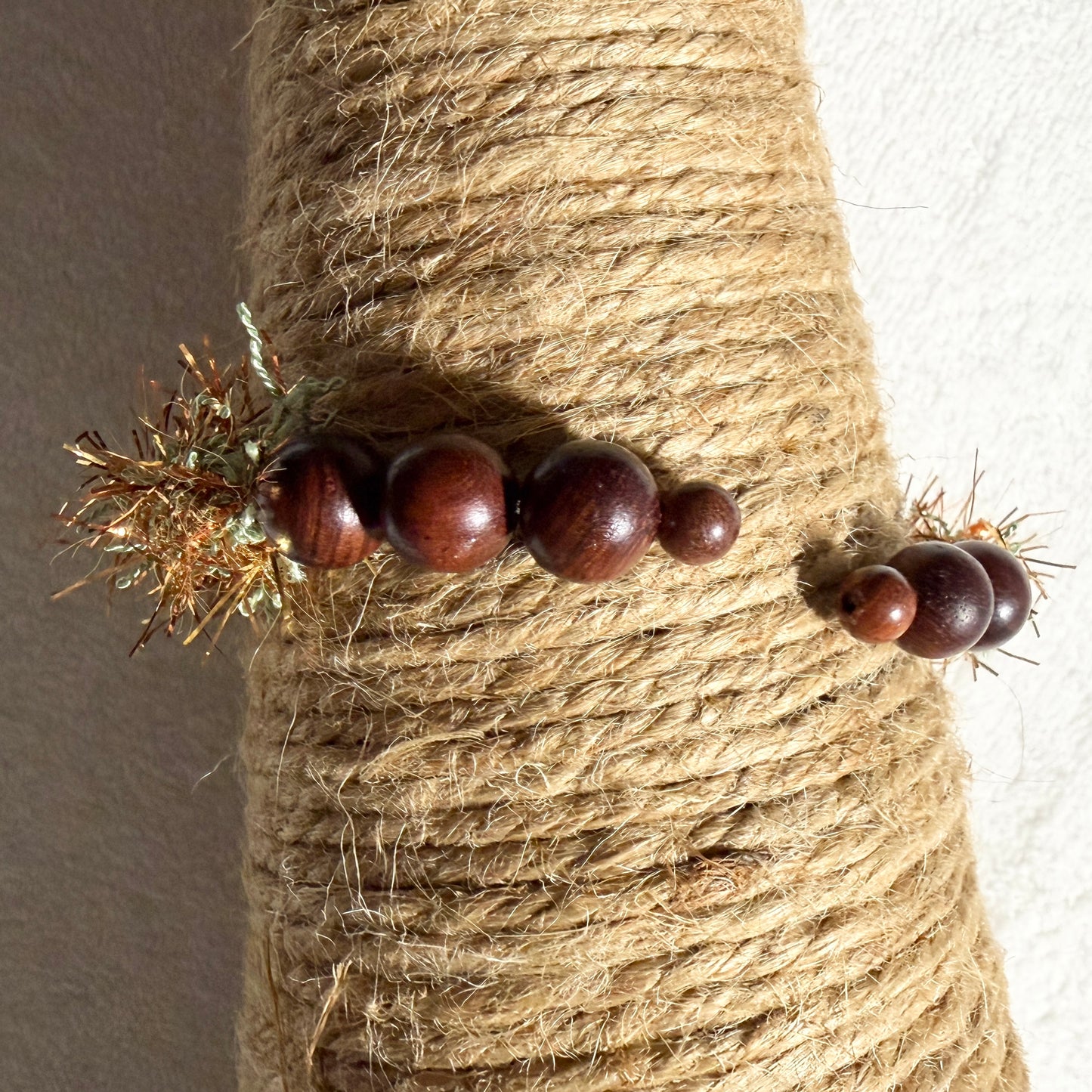 Bracelet : 6½” Feathery Pale Olive with Bronze Shimmer Strands and Santos Rosewood