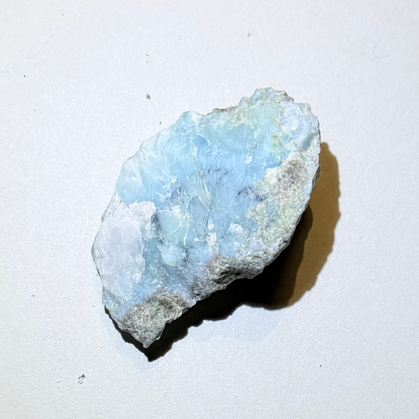 Rough : Larimar, in matrix