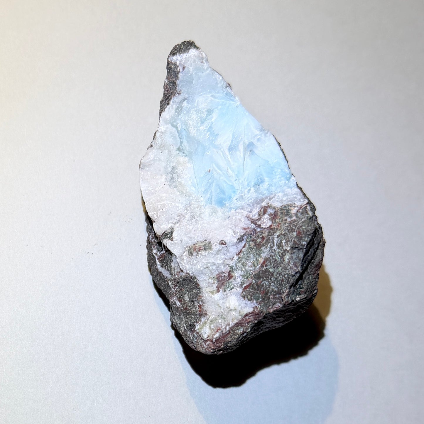 Rough : Larimar, in matrix