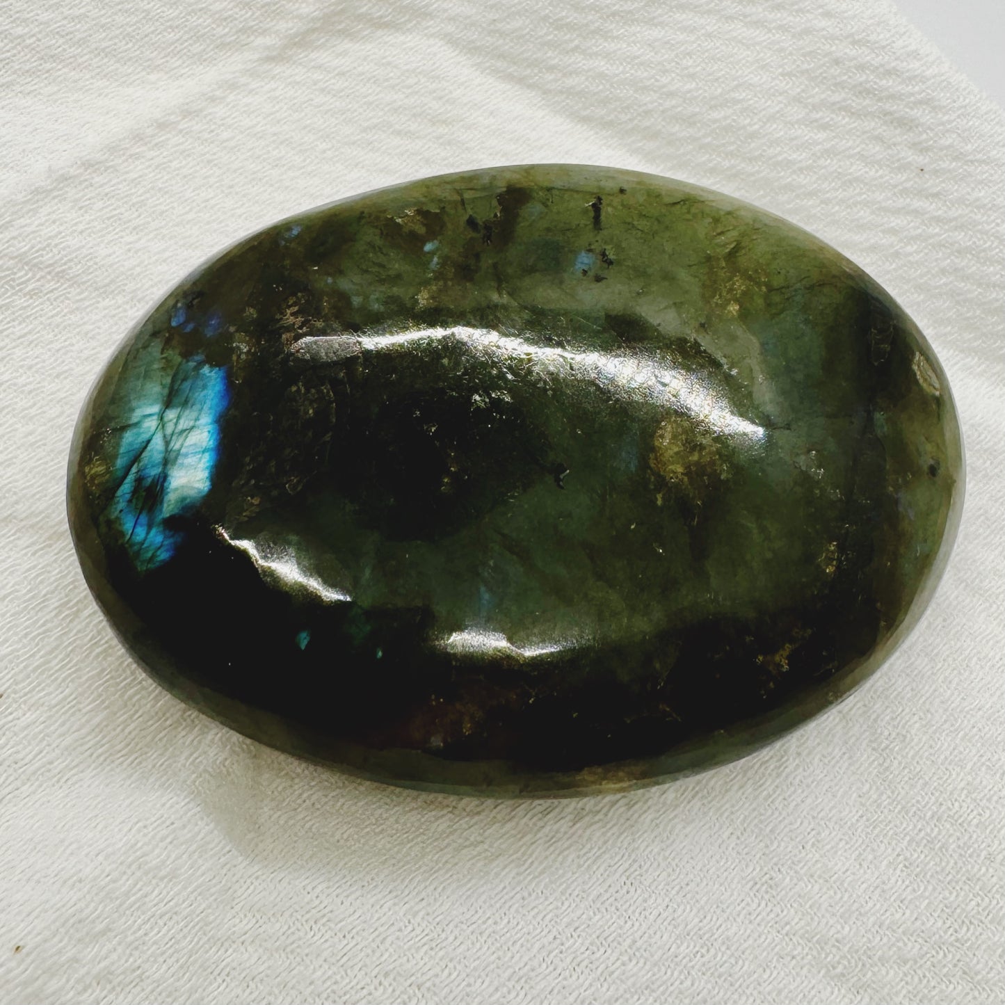 Labradorite Palmstone, large